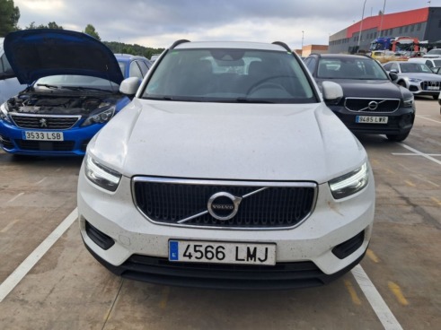 40543ad341c7ad9b85737cf1254c2d0f-2602 Volvo Xc40 1.5 T2 Momentum Core Auto - 2