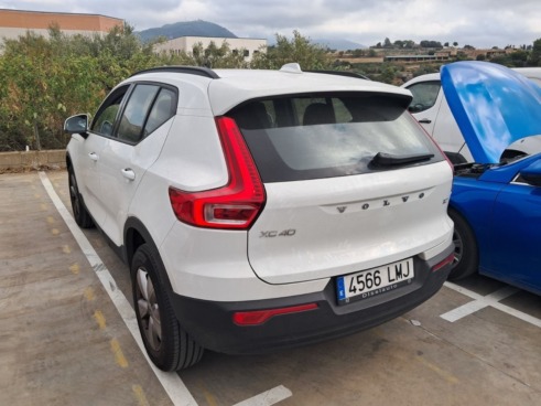 40543ad341c7ad9b85737cf1254c2d0f-2606 Volvo Xc40 1.5 T2 Momentum Core Auto - 6