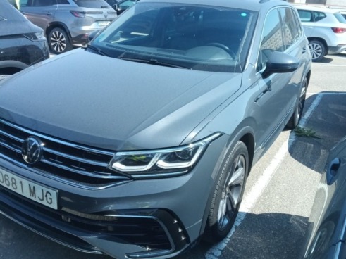 40543ad341c7ad9b85737cf1254c2d0f-3378 Volkswagen Tiguan R-line 2.0 Tdi 110kw (150cv) Dsg - 1
