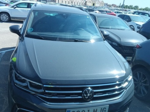 40543ad341c7ad9b85737cf1254c2d0f-3379 Volkswagen Tiguan R-line 2.0 Tdi 110kw (150cv) Dsg - 2