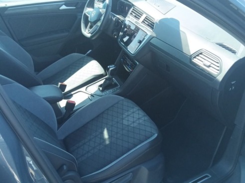 40543ad341c7ad9b85737cf1254c2d0f-3384 Volkswagen Tiguan R-line 2.0 Tdi 110kw (150cv) Dsg - 7