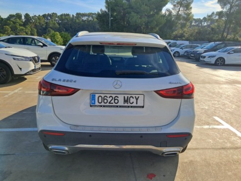 40543ad341c7ad9b85737cf1254c2d0f-4055 Mercedes Gla 220 D 4matic - 5