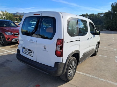 40543ad341c7ad9b85737cf1254c2d0f-4263 Peugeot Rifter Active Pack Business Std. Bluehdi 100 - 4