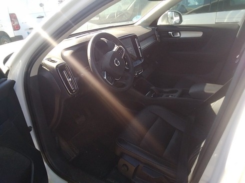 40543ad341c7ad9b85737cf1254c2d0f-4297 Volvo Xc40 1.5 T5 Twin Recharge Inscription Ex Auto - 7