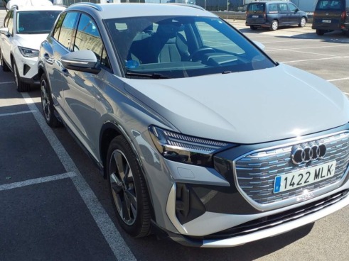 40543ad341c7ad9b85737cf1254c2d0f-1241 Audi Q4 S Line 50 E-tron Quattro 220kw 82kwh - 4