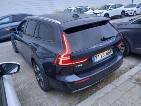 40543ad341c7ad9b85737cf1254c2d0f-3583 Volvo V60 Cross Country 2.0 B4 (d) Awd Core Auto - 2