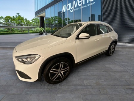 40543ad341c7ad9b85737cf1254c2d0f-3705 Mercedes GLA GLA 200 D