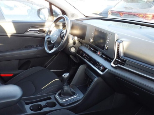 40543ad341c7ad9b85737cf1254c2d0f-4408 Kia Sportage 1.6 T-gdi 110kw (150cv) Concept 4×2 - 5