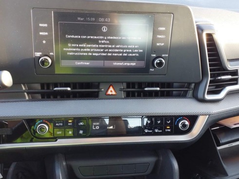 40543ad341c7ad9b85737cf1254c2d0f-4411 Kia Sportage 1.6 T-gdi 110kw (150cv) Concept 4×2 - 8