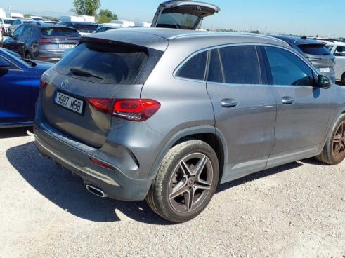 40543ad341c7ad9b85737cf1254c2d0f-4438 Mercedes Gla 200 D - 3