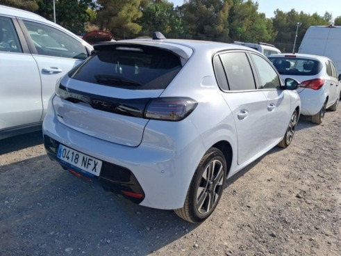 40543ad341c7ad9b85737cf1254c2d0f-5170 Peugeot 208 Allure Puretech 100 - 5