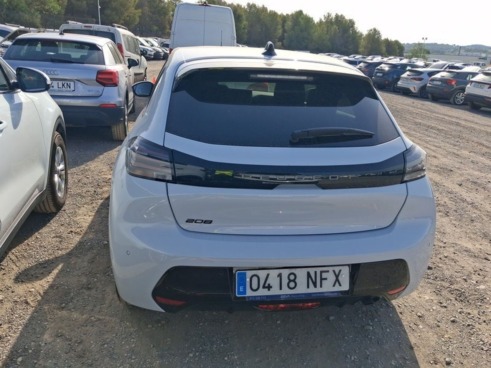 40543ad341c7ad9b85737cf1254c2d0f-5171 Peugeot 208 Allure Puretech 100 - 6