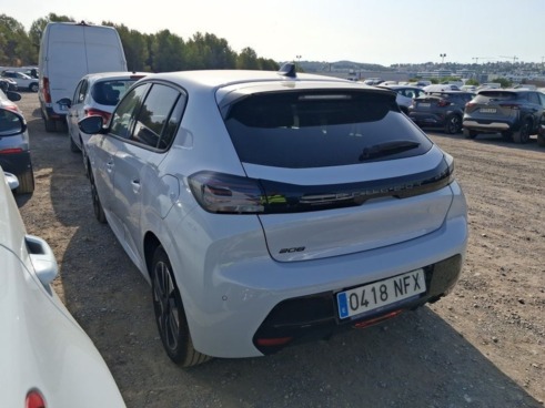 40543ad341c7ad9b85737cf1254c2d0f-5172 Peugeot 208 Allure Puretech 100 - 7