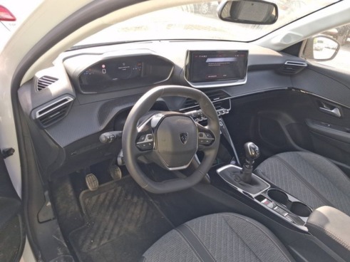 40543ad341c7ad9b85737cf1254c2d0f-5173 Peugeot 208 Allure Puretech 100 - 8