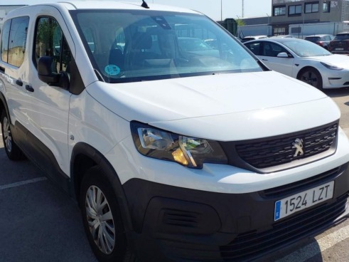 40543ad341c7ad9b85737cf1254c2d0f-5208 Peugeot Rifter Active Pack Busin. Standard Bluehdi 73kw - 4