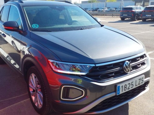 40543ad341c7ad9b85737cf1254c2d0f-5339 Volkswagen T-roc Life 2.0 Tdi 85kw (115cv) - 4