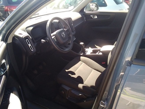 40543ad341c7ad9b85737cf1254c2d0f-5394 Volvo Xc40 1.5 T2 Essential - 7