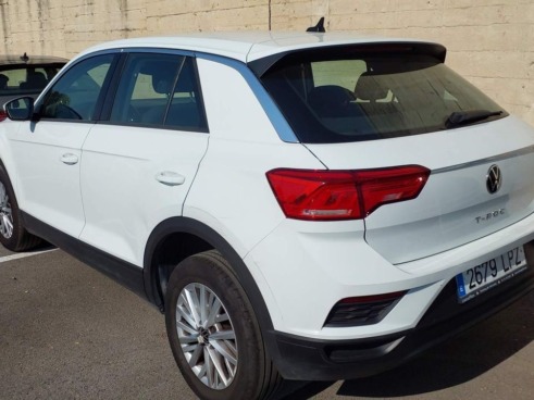 40543ad341c7ad9b85737cf1254c2d0f-5623 Volkswagen T-roc Edition 2.0 Tdi 85kw (115cv) - 2