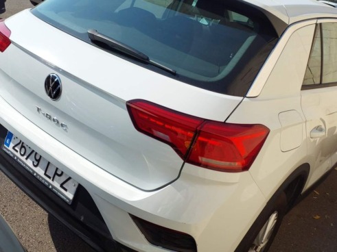 40543ad341c7ad9b85737cf1254c2d0f-5624 Volkswagen T-roc Edition 2.0 Tdi 85kw (115cv) - 3