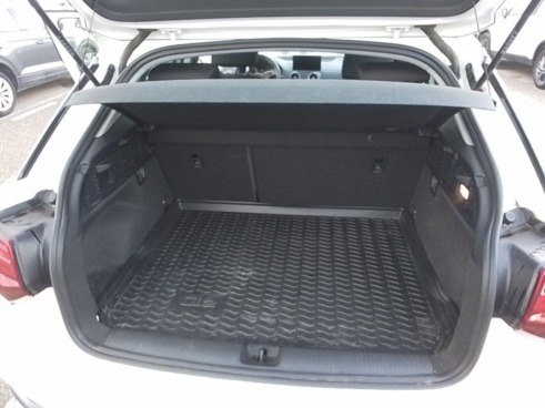 40543ad341c7ad9b85737cf1254c2d0f-1519 Audi Q2 Advanced 30 Tdi 85kw (116cv) - 7