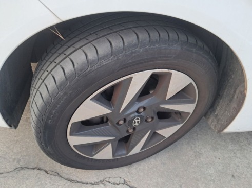 40543ad341c7ad9b85737cf1254c2d0f-5413 Hyundai I10 1.0 Klass - 8