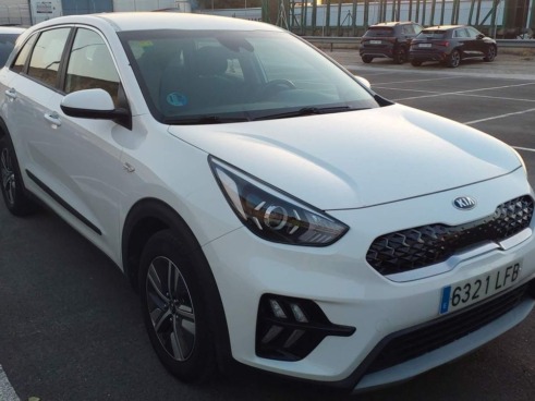 40543ad341c7ad9b85737cf1254c2d0f-5725 Kia Niro 1.6 Gdi Hev 104kw (141cv) Concept - 4