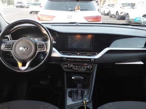 40543ad341c7ad9b85737cf1254c2d0f-5729 Kia Niro 1.6 Gdi Hev 104kw (141cv) Concept - 8