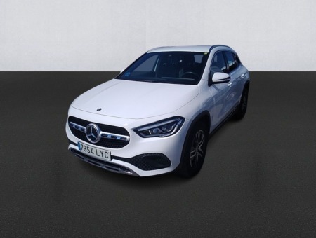 40543ad341c7ad9b85737cf1254c2d0f-5810 Mercedes GLA GLA 200 D