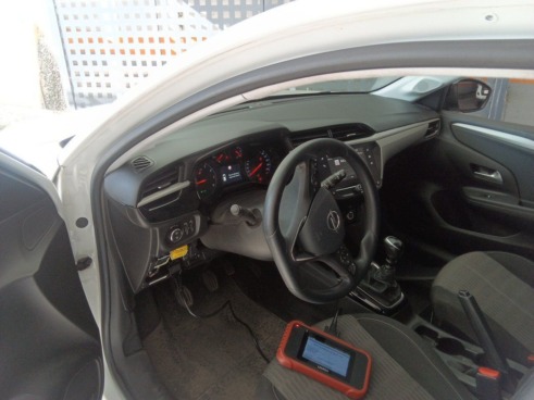 40543ad341c7ad9b85737cf1254c2d0f-6006 Opel Corsa 1.2t Xhl 74kw (100cv) Edition - 7