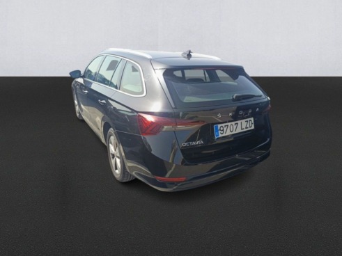 40543ad341c7ad9b85737cf1254c2d0f-6354 Skoda Octavia Combi 2.0 Tdi 110kw(150cv) Man Ambition - 6