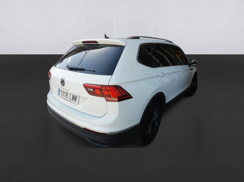 40543ad341c7ad9b85737cf1254c2d0f-6438 Volkswagen Tiguan Allspace Life 2.0 Tdi 110kw (150cv) - 4