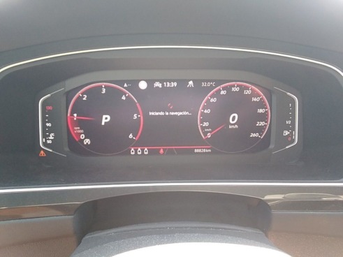 40543ad341c7ad9b85737cf1254c2d0f-6481 Volkswagen Tiguan R-line 2.0 Tdi 110kw (150cv) Dsg - 8