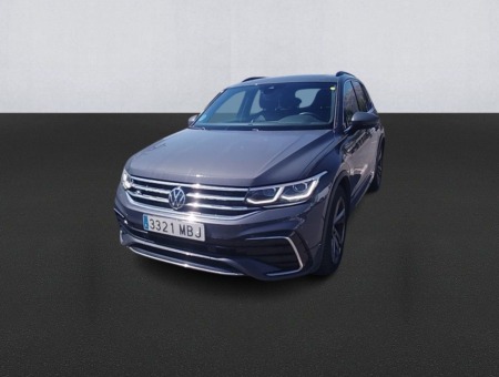 40543ad341c7ad9b85737cf1254c2d0f-6482 Volkswagen Tiguan R-Line 2.0 TDI 110kW (150CV) DSG