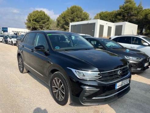 40543ad341c7ad9b85737cf1254c2d0f-6574 Volkswagen Tiguan 2.0 Tdi 90kw (122cv) - 4