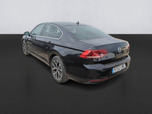 40543ad341c7ad9b85737cf1254c2d0f-201 Volkswagen Passat Executive 2.0 Tdi 110kw (150cv) - 6