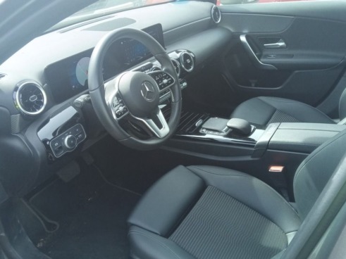40543ad341c7ad9b85737cf1254c2d0f-409 Mercedes A-class A 250 E - 7