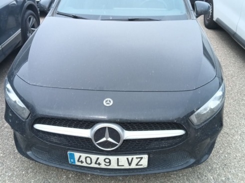 40543ad341c7ad9b85737cf1254c2d0f-412 Mercedes A-class A 250 E - 2