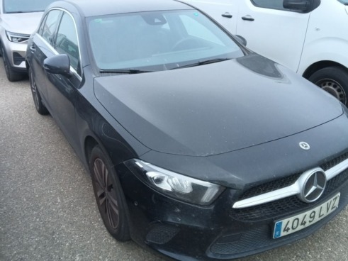 40543ad341c7ad9b85737cf1254c2d0f-413 Mercedes A-class A 250 E - 3