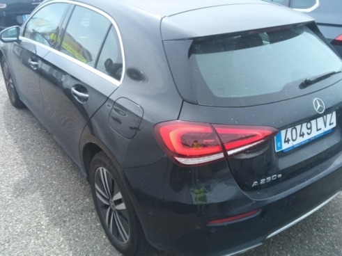 40543ad341c7ad9b85737cf1254c2d0f-416 Mercedes A-class A 250 E - 6