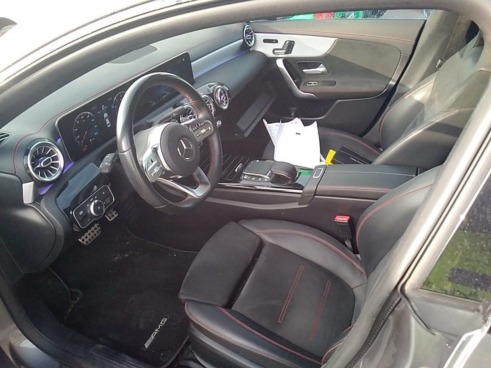 40543ad341c7ad9b85737cf1254c2d0f-425 Mercedes Cla 200 - 7