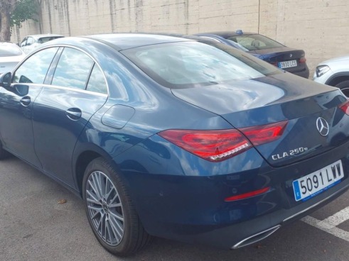 40543ad341c7ad9b85737cf1254c2d0f-428 Mercedes Cla 250 E - 2