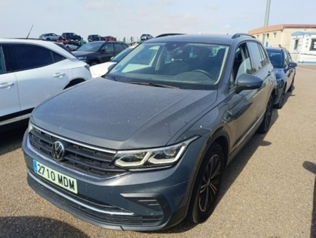 40543ad341c7ad9b85737cf1254c2d0f-563 Volkswagen Tiguan Life 1.4 TSI eHybrid 180kW (245CV) DSG