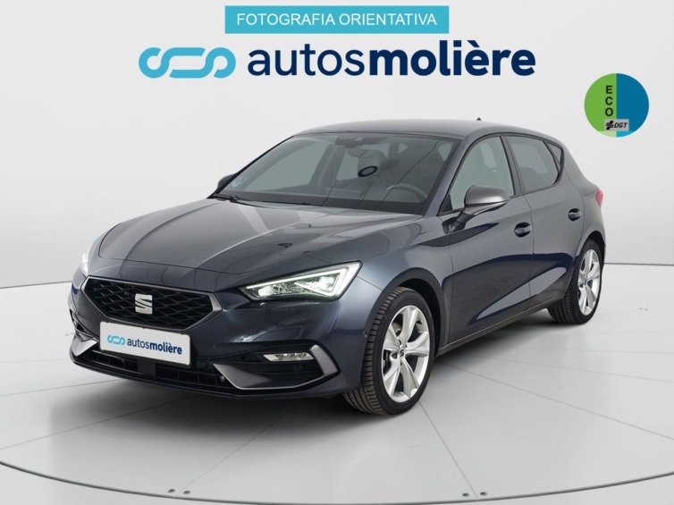 Seat Leon 1.0 eTSI S&S Style 25 Aniversario DSG-7 81 kW (110 CV) Seat Leon 1.0 eTSI S&S Style 25 Aniversario DSG-7 81 kW (110 CV)