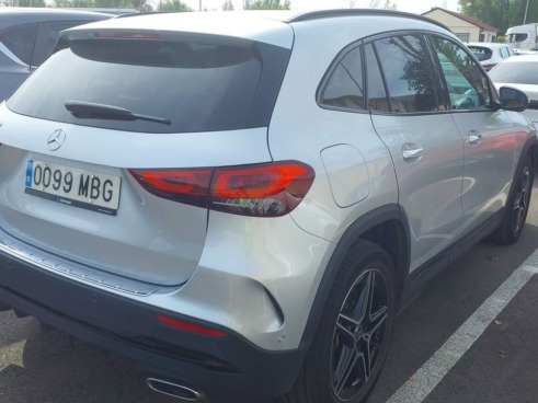 40543ad341c7ad9b85737cf1254c2d0f-850 Mercedes Gla 250 E - 3