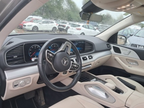 40543ad341c7ad9b85737cf1254c2d0f-862 Mercedes Gle 300 D 4matic - 7