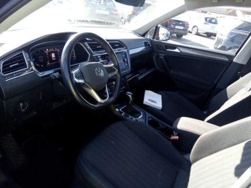 40543ad341c7ad9b85737cf1254c2d0f-947 Volkswagen Tiguan Allspace Life 2.0 Tdi 110kw (150cv) Dsg 4motion - 7