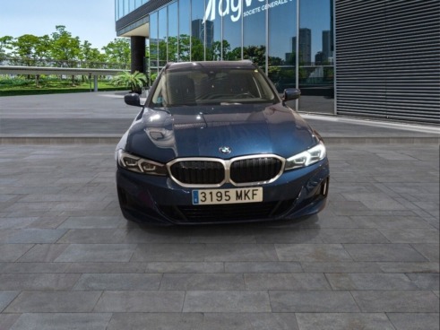 40543ad341c7ad9b85737cf1254c2d0f-1106 Bmw Series 3 318d Auto.touring - 2