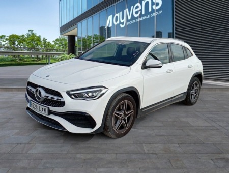 40543ad341c7ad9b85737cf1254c2d0f-1455 Mercedes GLA GLA 200 D