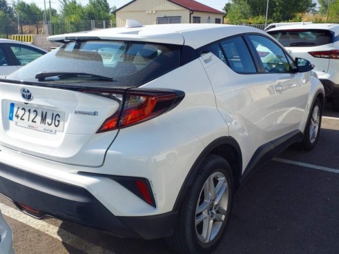 40543ad341c7ad9b85737cf1254c2d0f-1719 Toyota C-hr 1.8 125h Aire - 3