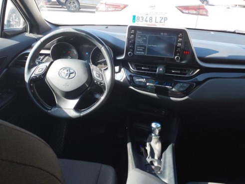 40543ad341c7ad9b85737cf1254c2d0f-1724 Toyota C-hr 1.8 125h Aire - 8